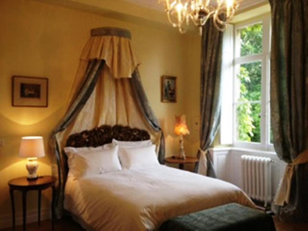Chateau Lamothe du Prince Noir - B&B Saint-Sulpice-et-Cameyrac Chambre photo